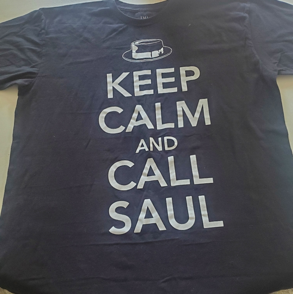 Worn/ Used. Breaking Bad X-Large "Better Call Saul" T shirt